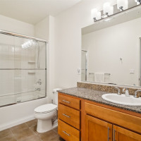 375 Kirkland Avenue, Kirkland, WA 98033