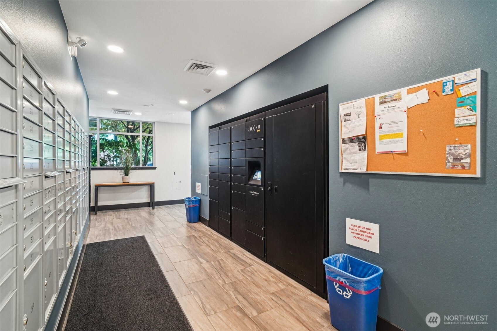 375 Kirkland Avenue, Kirkland, WA 98033