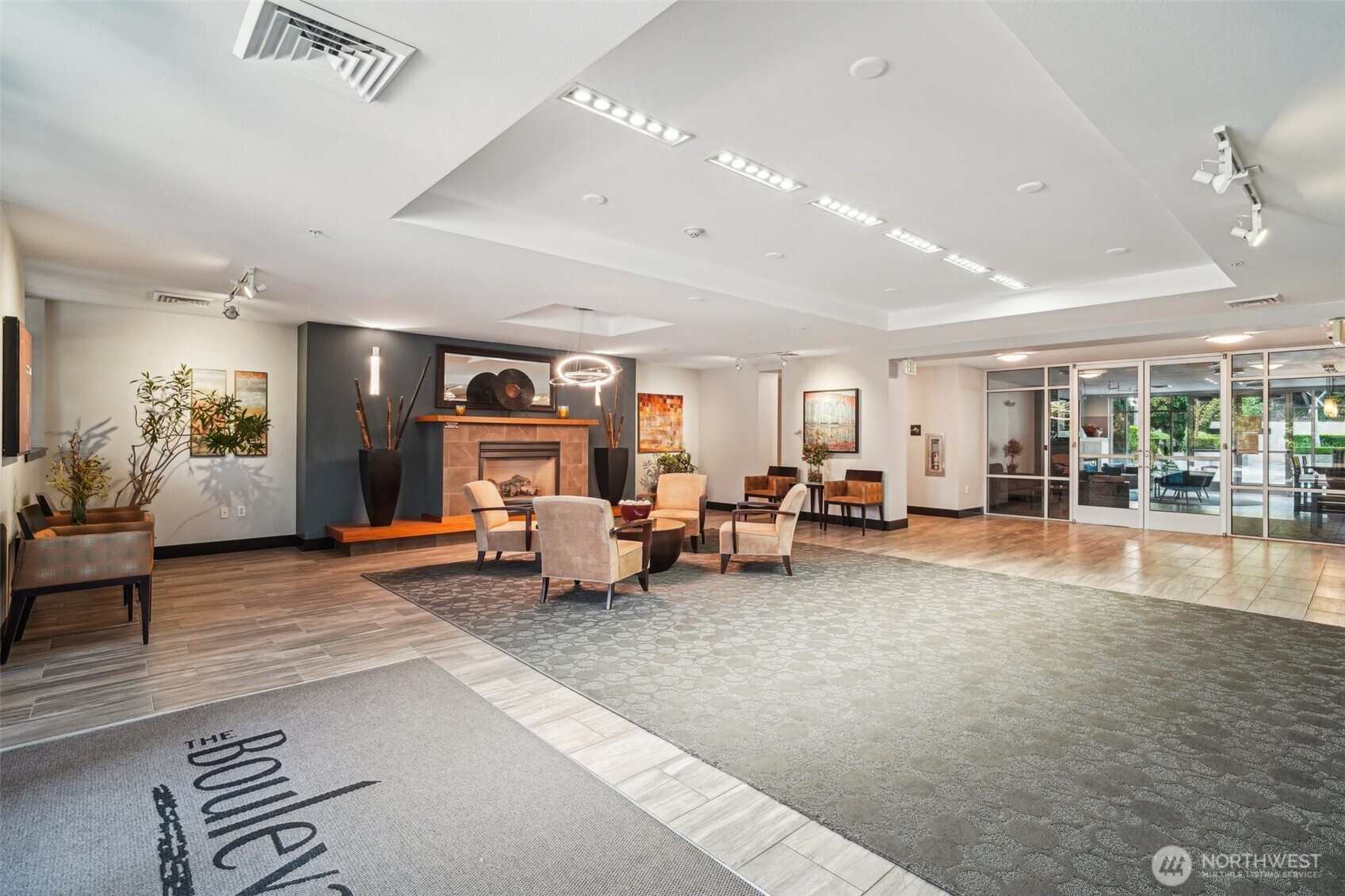 375 Kirkland Avenue, Kirkland, WA 98033