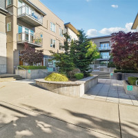 375 Kirkland Avenue, Kirkland, WA 98033