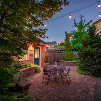 136 NW 74th Street, Seattle, WA 98117