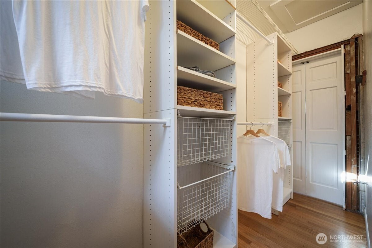 136 NW 74th Street, Seattle, WA 98117