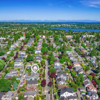 136 NW 74th Street, Seattle, WA 98117
