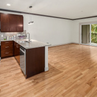 18609 SE Newport Way, Issaquah, WA 98027