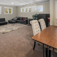 18609 SE Newport Way, Issaquah, WA 98027