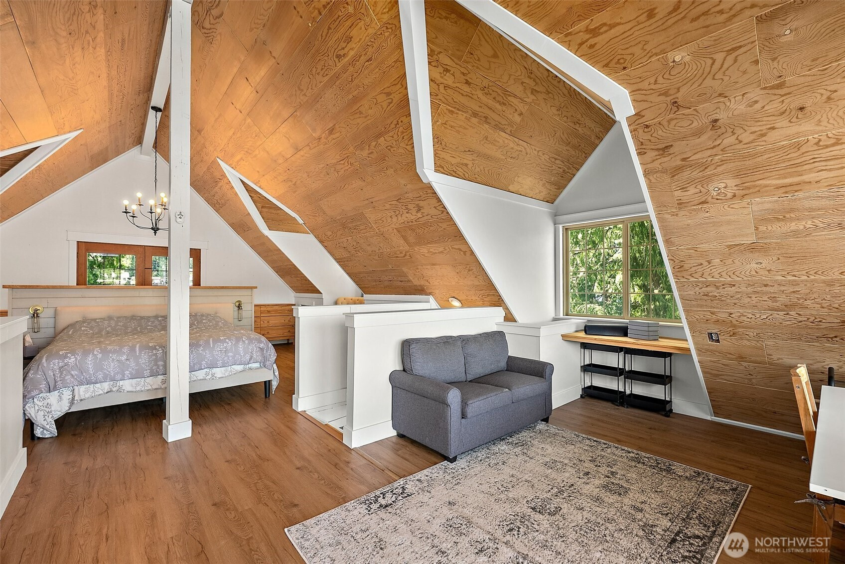 1234 Lake Sawyer Island, Black Diamond, WA 98010