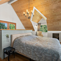 1234 Lake Sawyer Island, Black Diamond, WA 98010