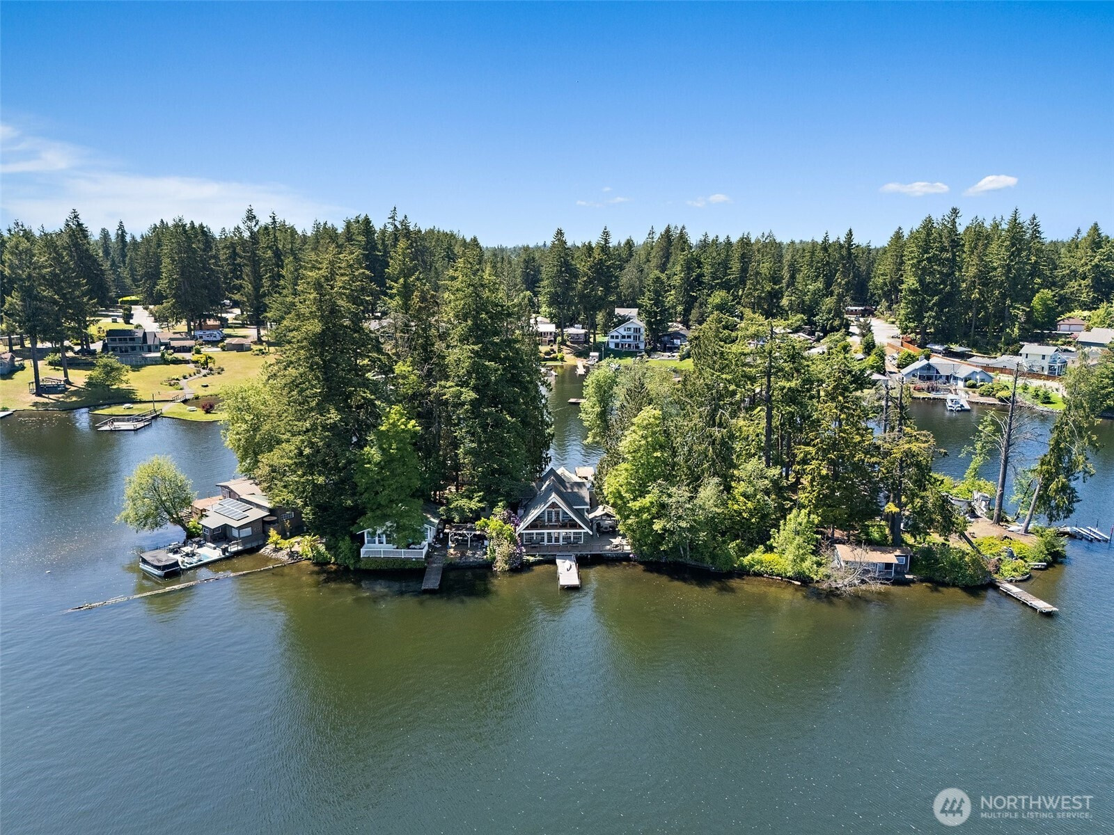 1234 Lake Sawyer Island, Black Diamond, WA 98010
