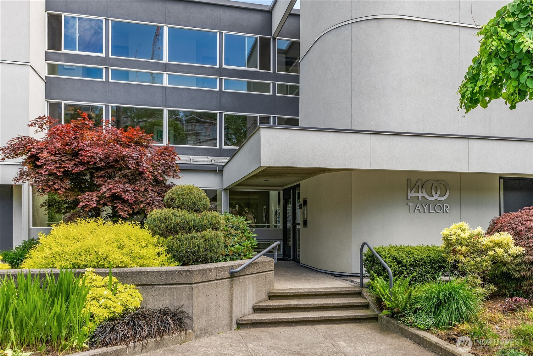1400 Taylor Avenue N, Seattle, WA 98109