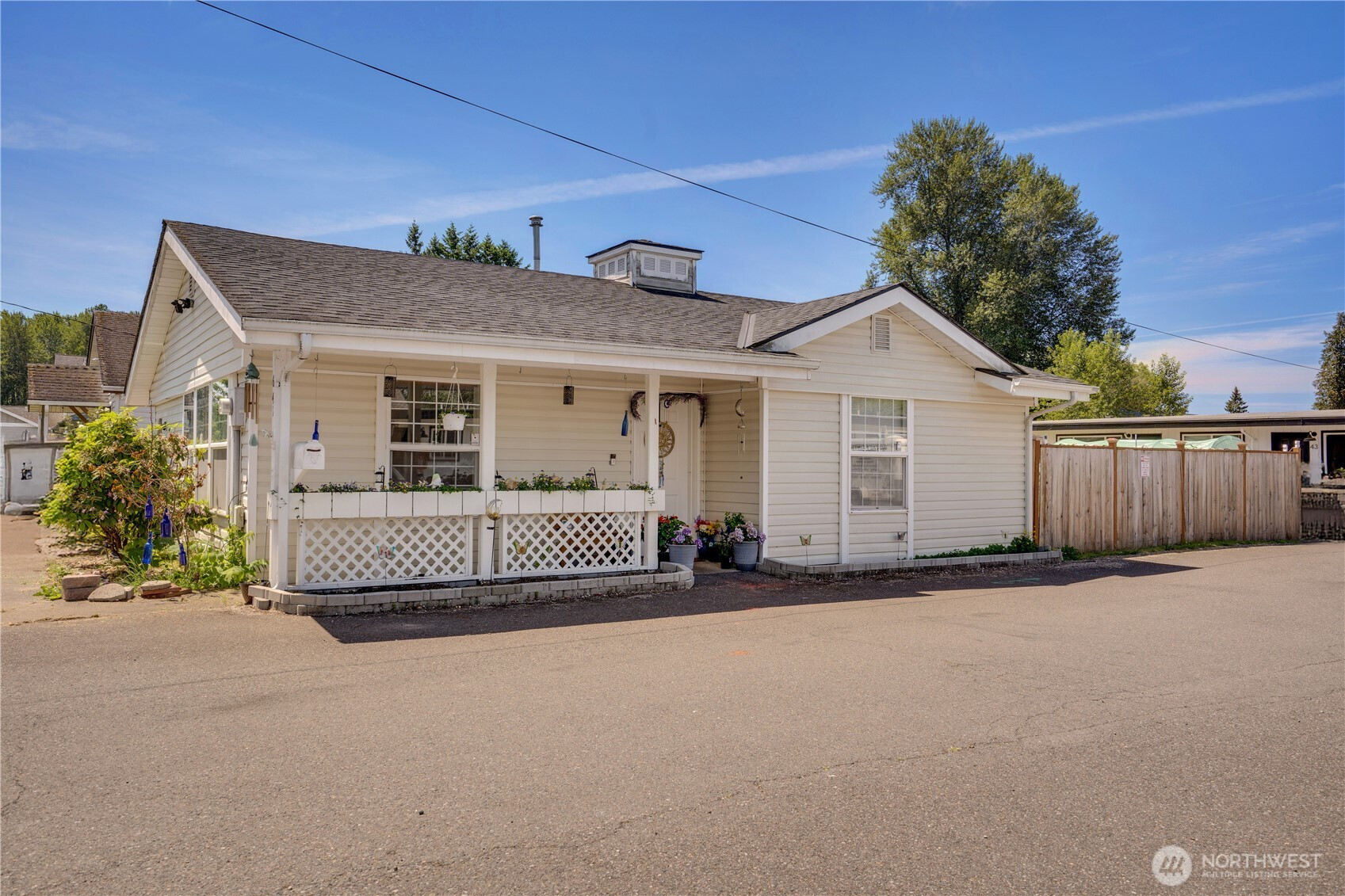 641 3rd Avenue S, Kent, WA 98032