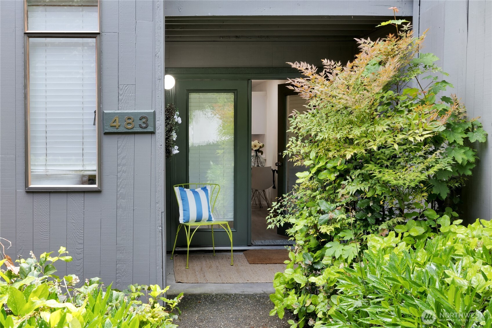 6581 137th Place NE, Redmond, WA 98052