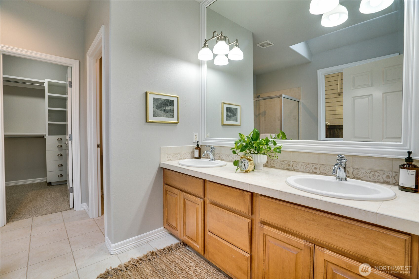 1913 32nd Avenue Ct SW, Puyallup, WA 98373