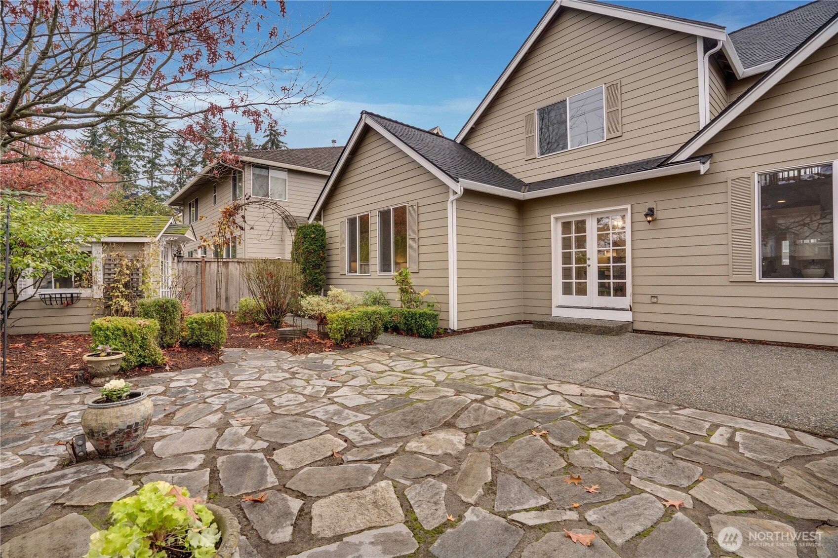 1913 32nd Avenue Ct SW, Puyallup, WA 98373