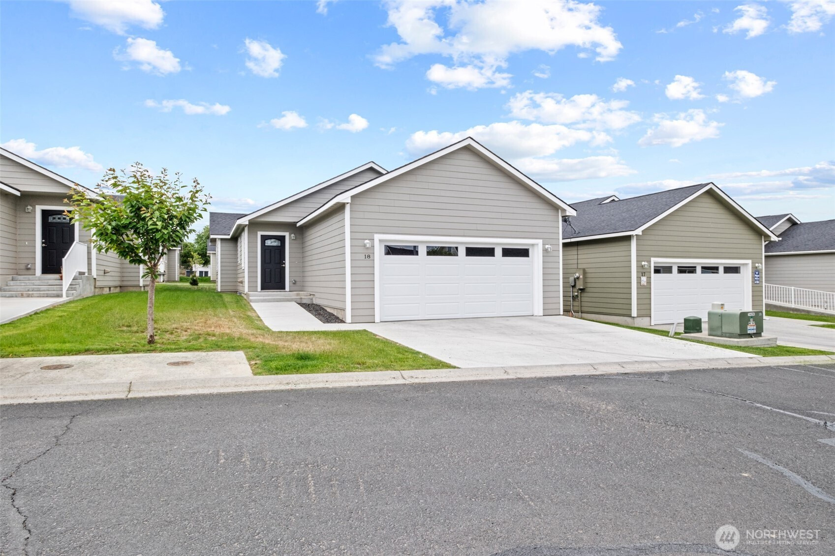 123 E 9th Avenue, Moses Lake, WA 98837