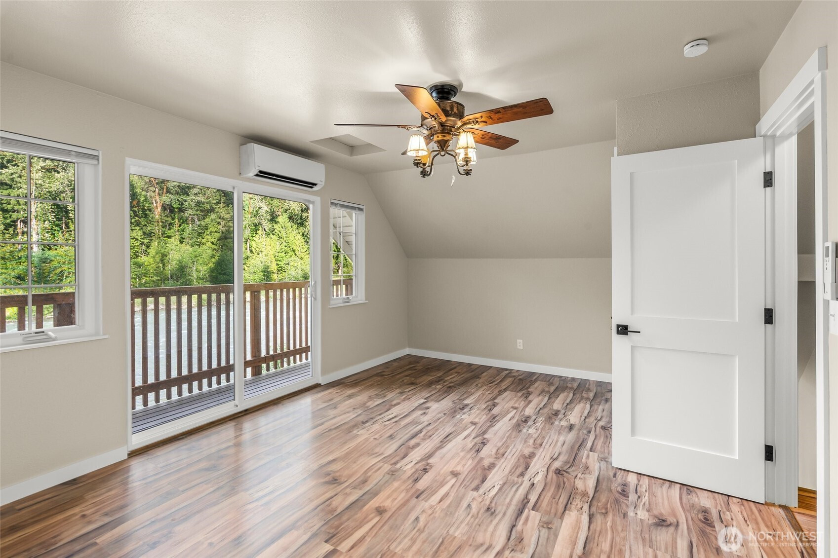 25921 Clear Creek Rd, Darrington, WA 98241