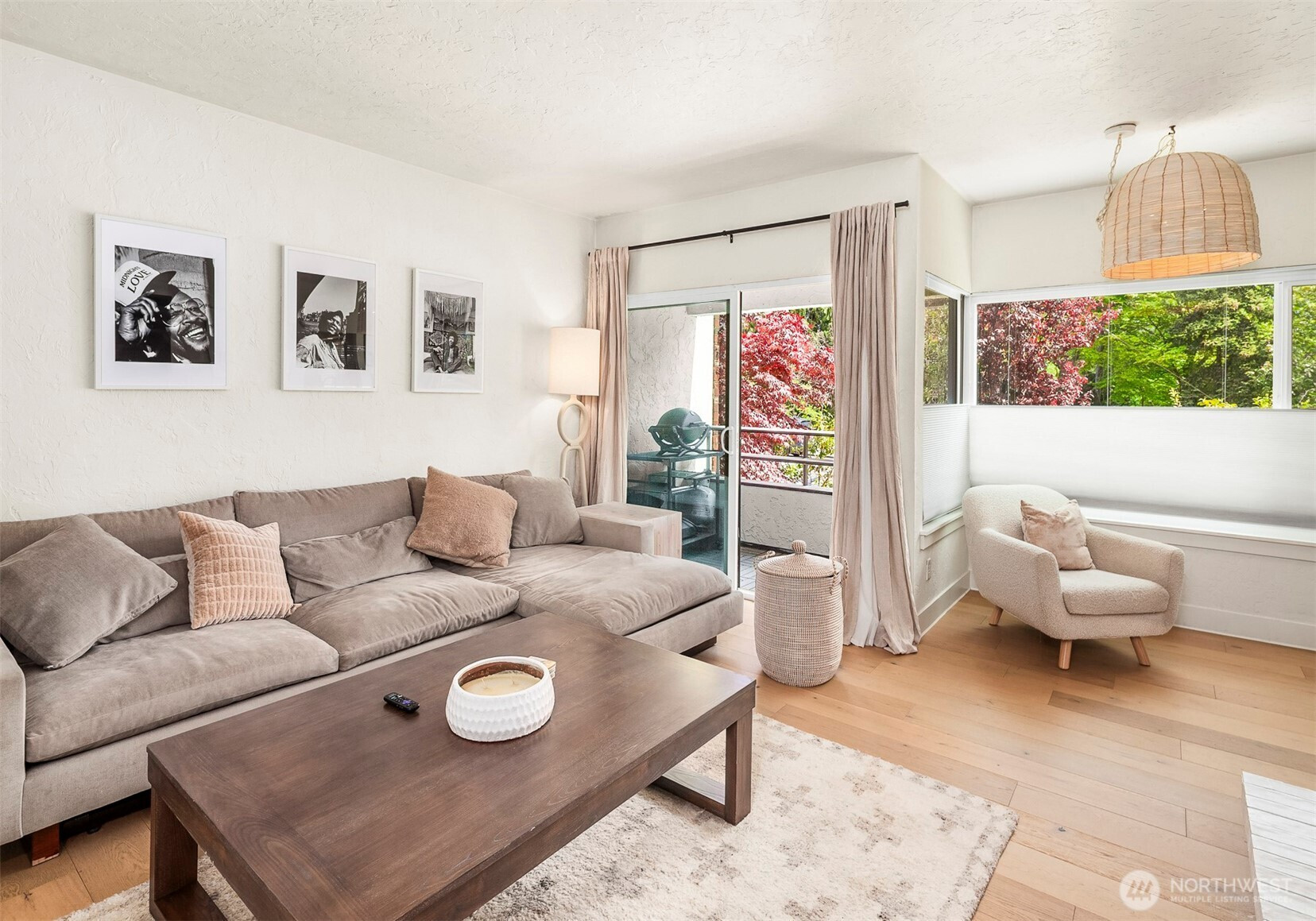 5801 Phinney Avenue N, Seattle, WA 98103
