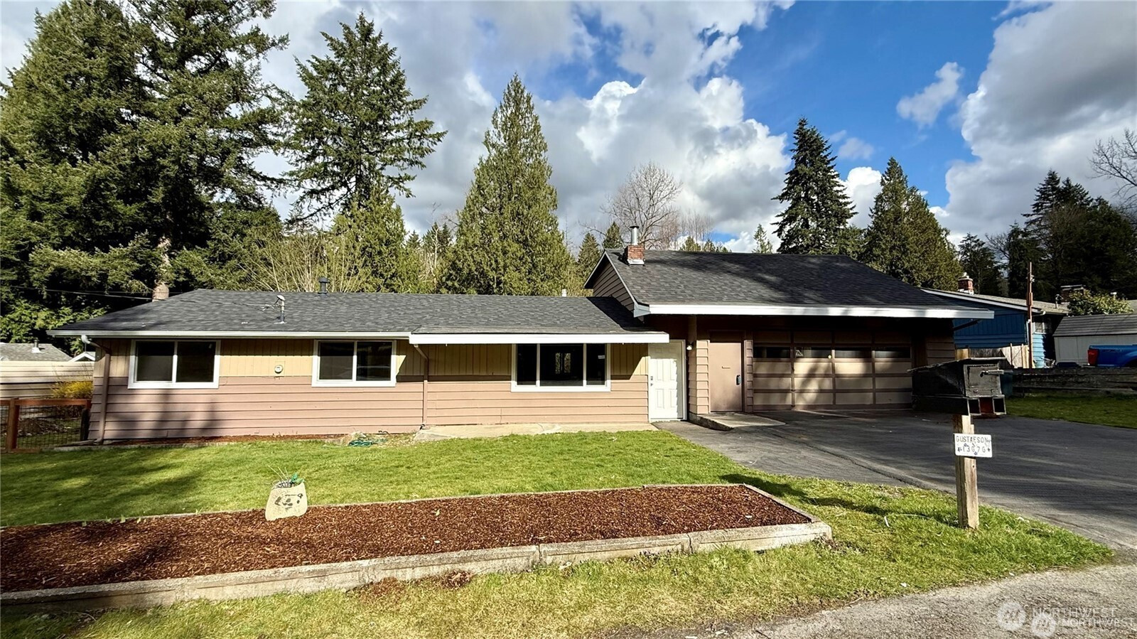 13676 197th Avenue SE, Renton, WA 98059