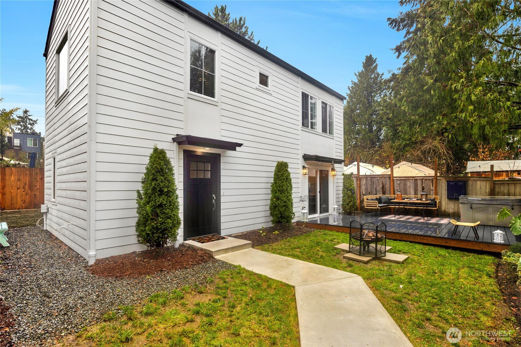 712 NW 95th Street, Seattle, WA 98117