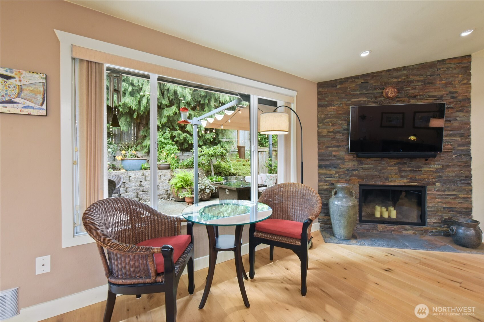 612 Kirkland Avenue, Kirkland, WA 98033