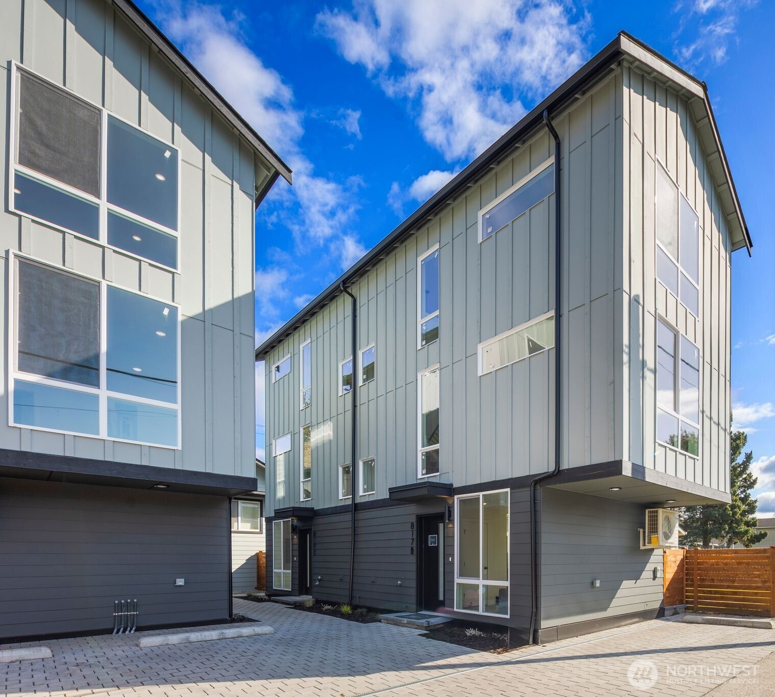 817 C S Rose Street, Seattle, WA 98108