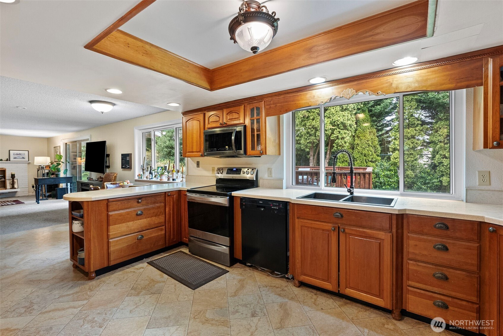 2913 SE Forest Villa Court, Port Orchard, WA 98366