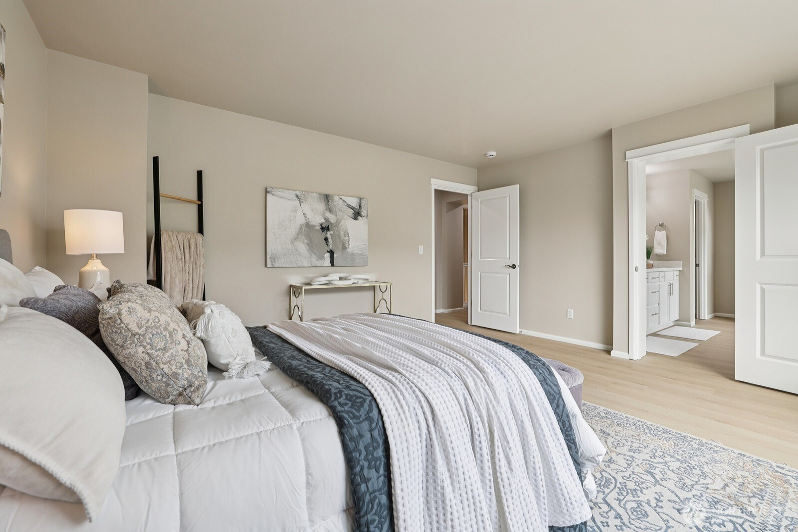 13117 NE 139th Court, Kirkland, WA 98034