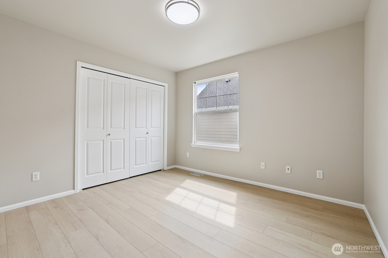 13117 NE 139th Court, Kirkland, WA 98034