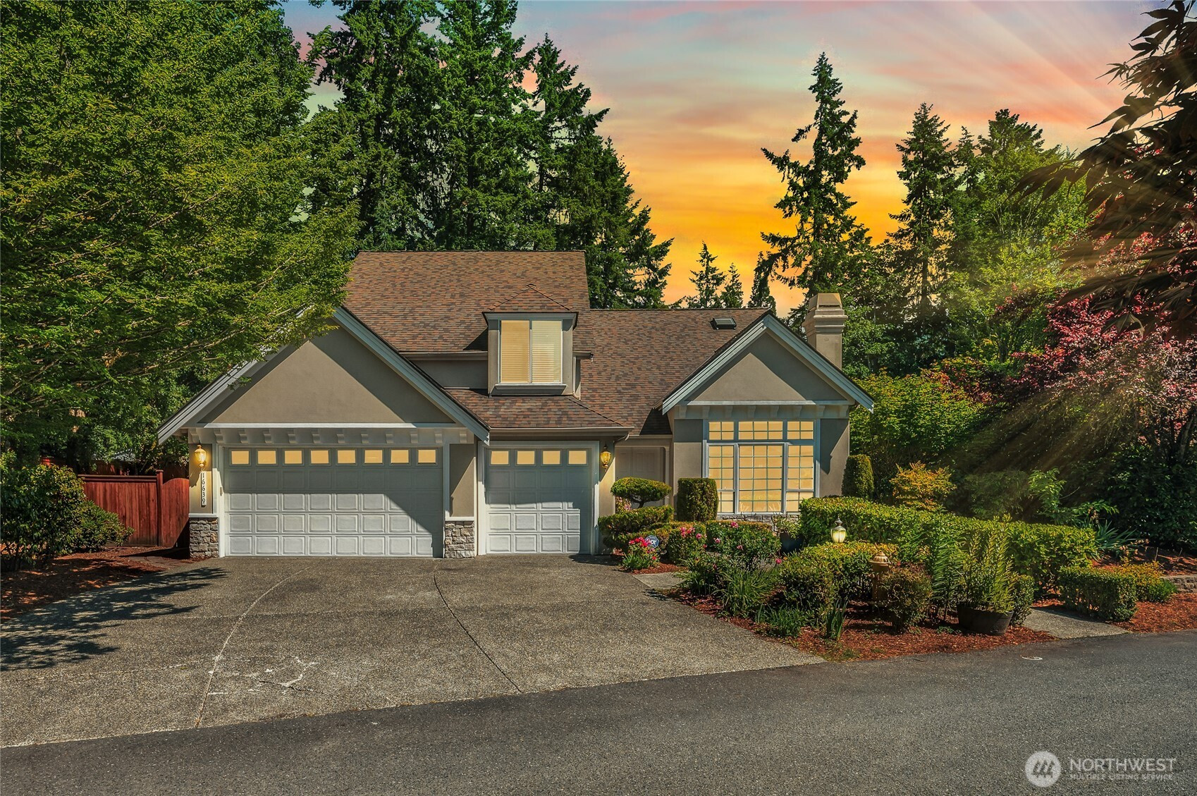 16639 Northup Way, Bellevue, WA 98008