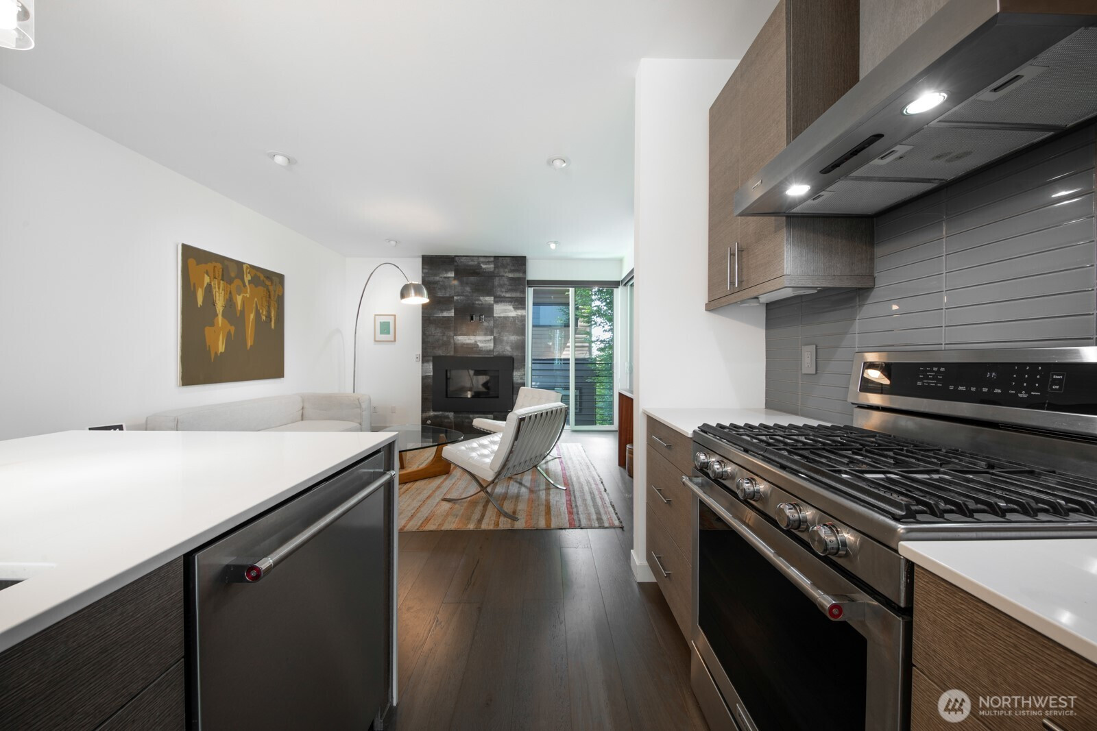 214 25th Avenue E, Seattle, WA 98112