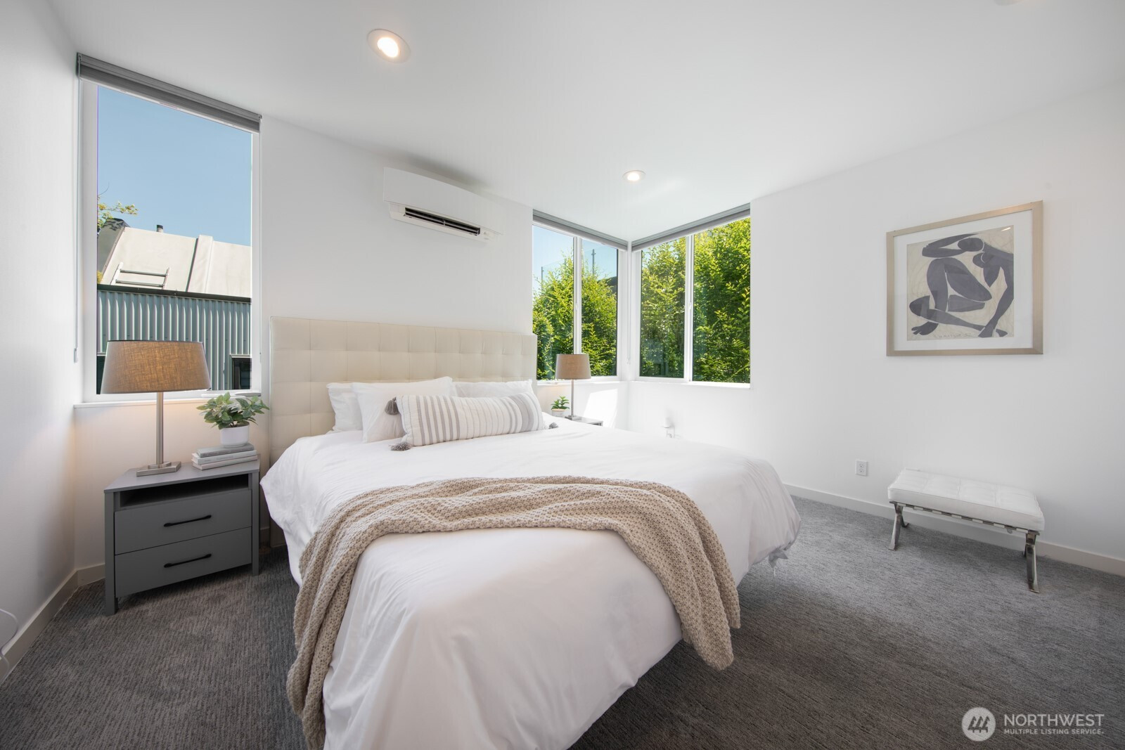 214 25th Avenue E, Seattle, WA 98112