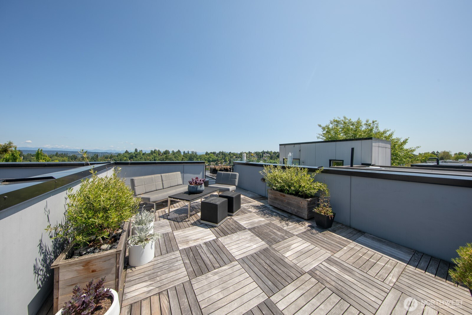 214 25th Avenue E, Seattle, WA 98112