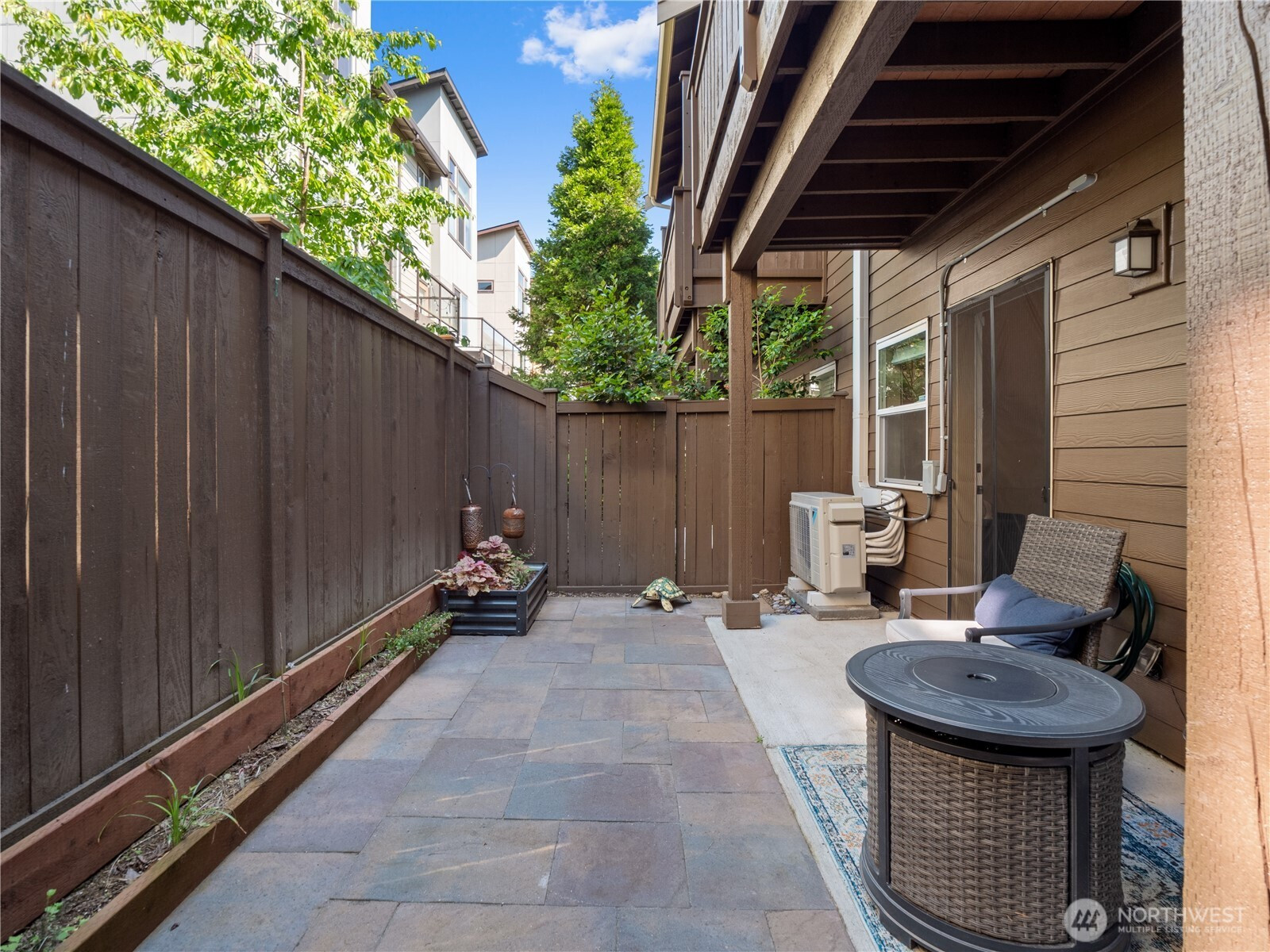 301 Chelan Place NE, Renton, WA 98059