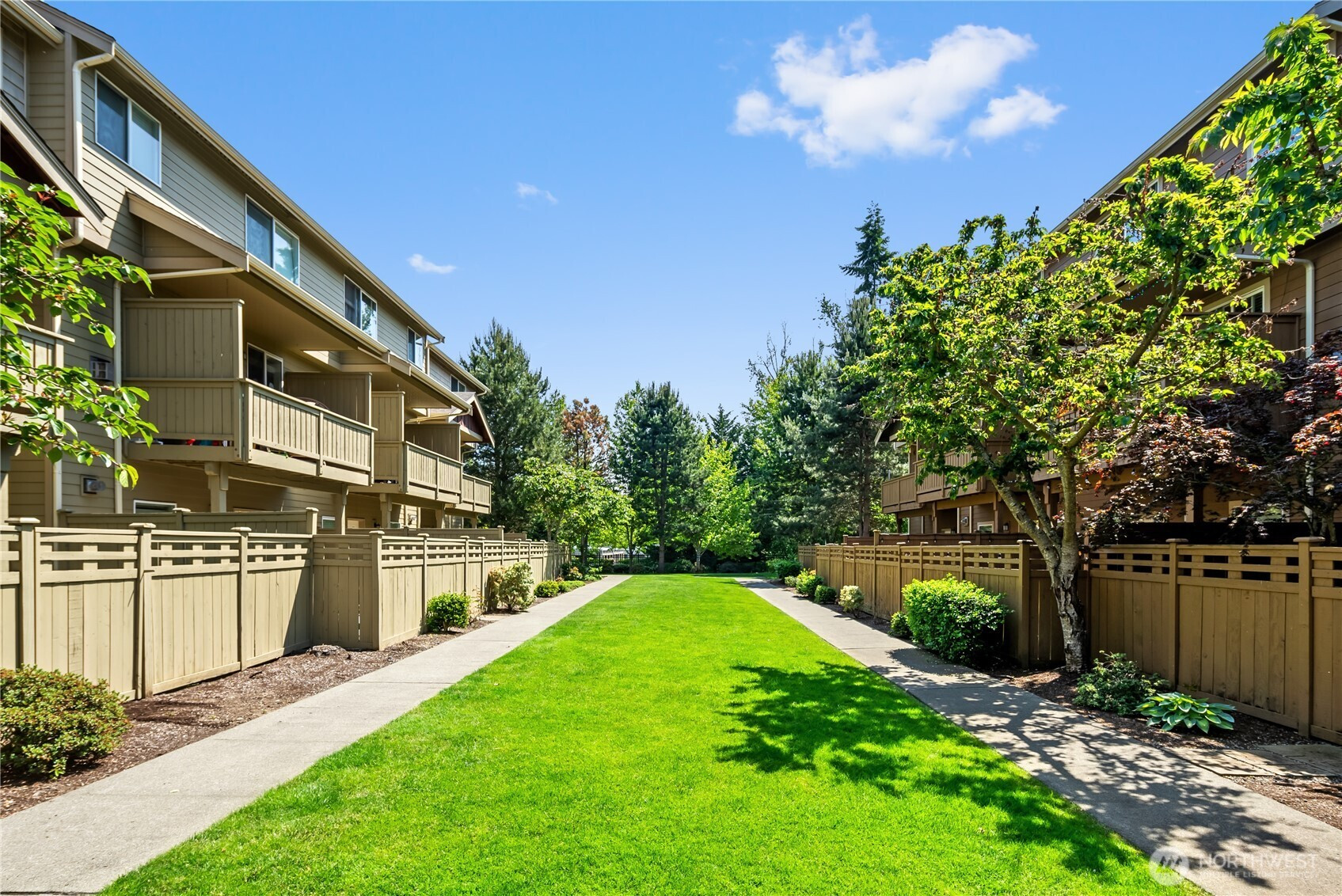 301 Chelan Place NE, Renton, WA 98059