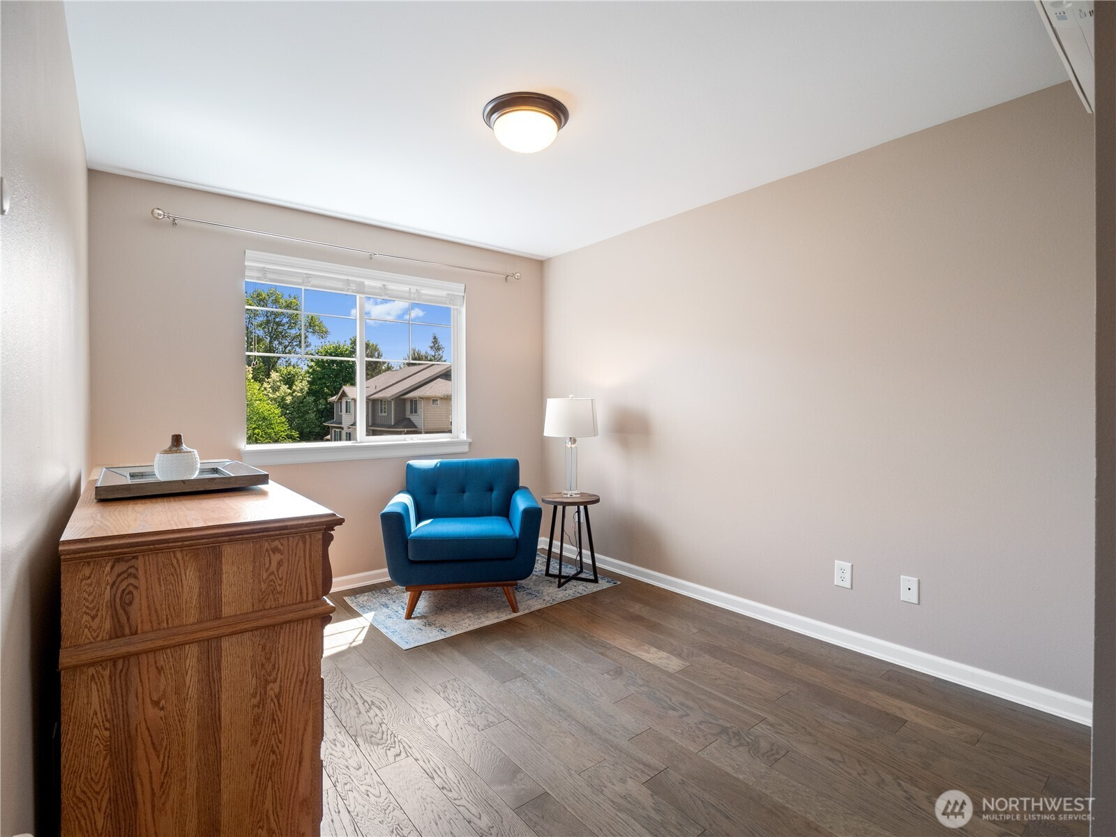 301 Chelan Place NE, Renton, WA 98059