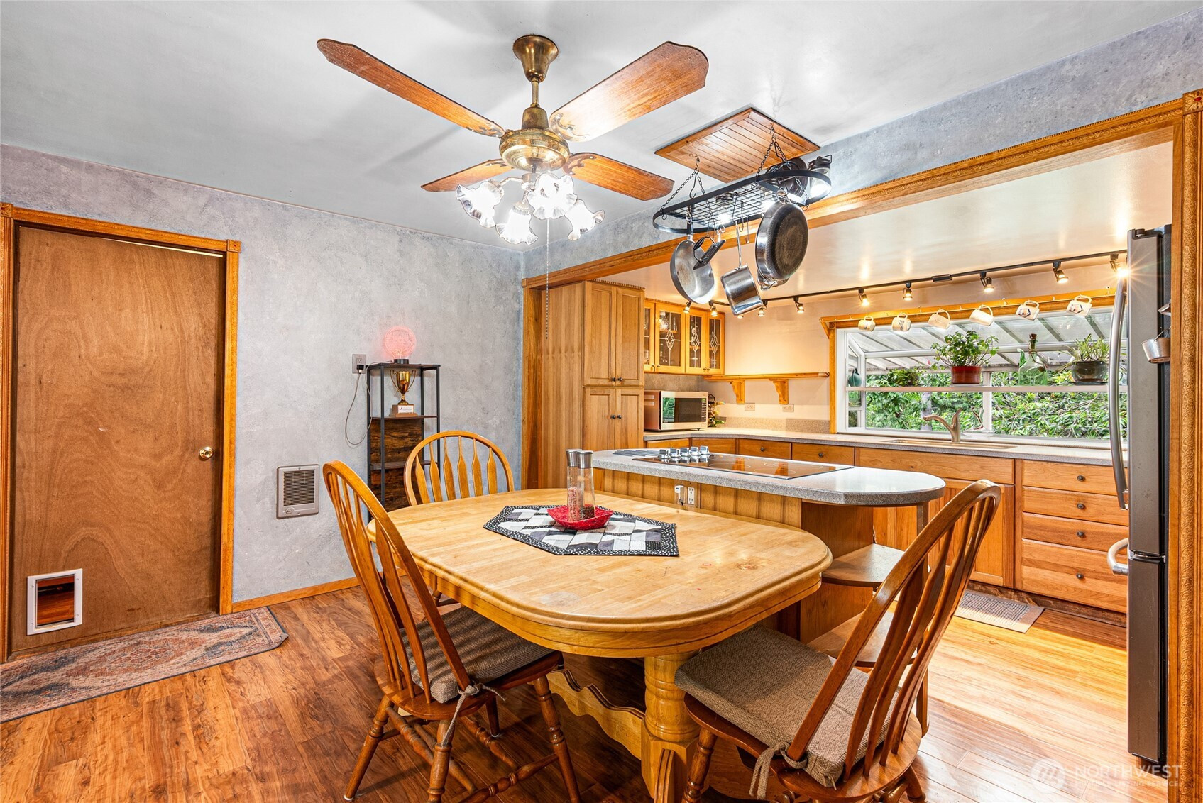 4403 Perry Avenue NE, Bremerton, WA 98310