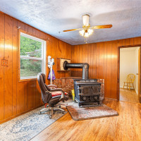 4403 Perry Avenue NE, Bremerton, WA 98310