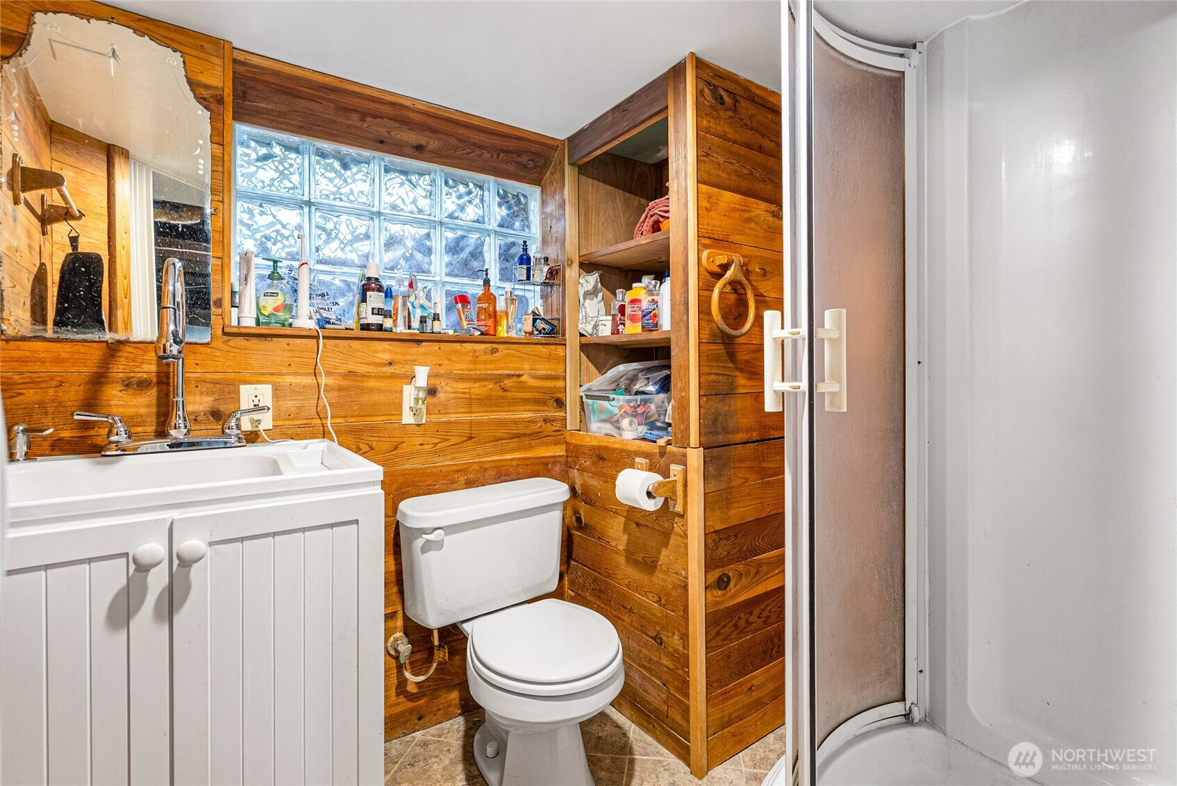 4403 Perry Avenue NE, Bremerton, WA 98310