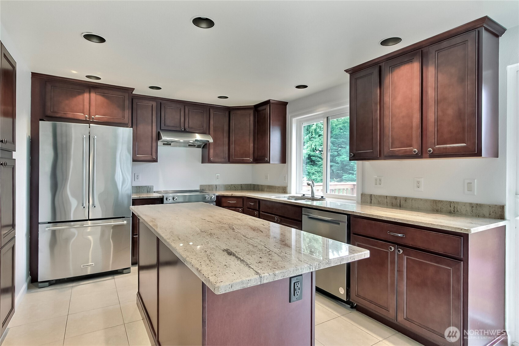 3122 N Vassault Street, Tacoma, WA 98407