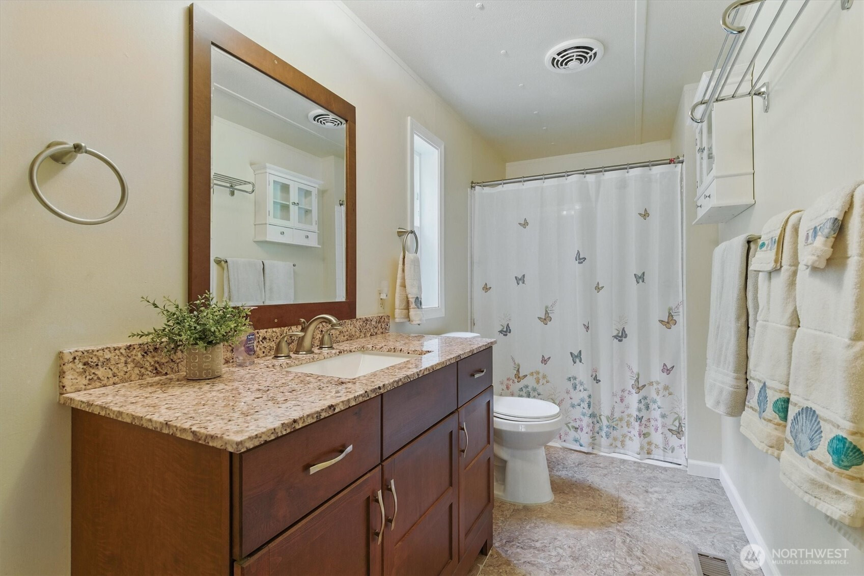 17913 51st Street NW, Vaughn, WA 98394