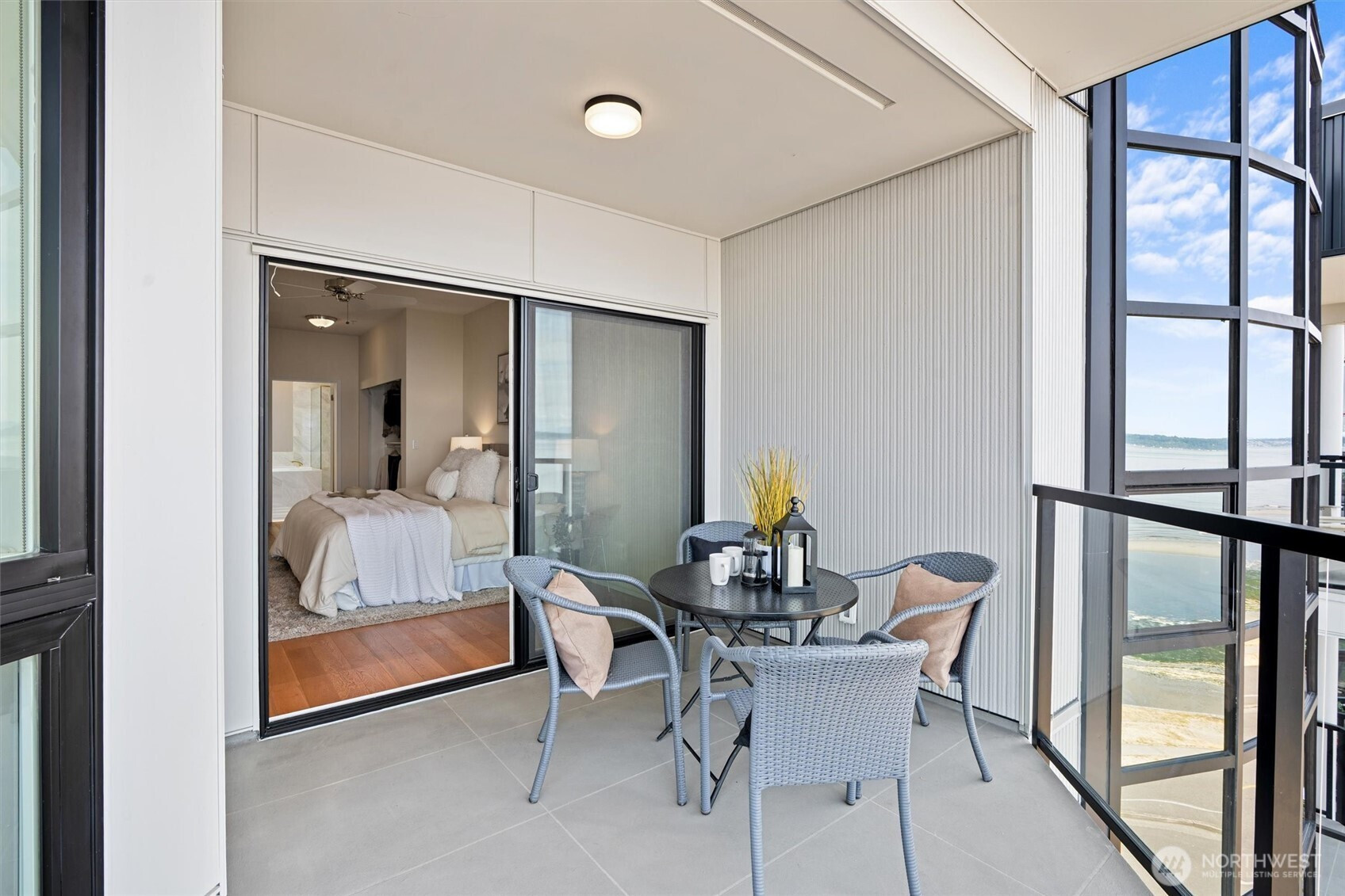 1534 Alki Avenue SW, Seattle, WA 98116