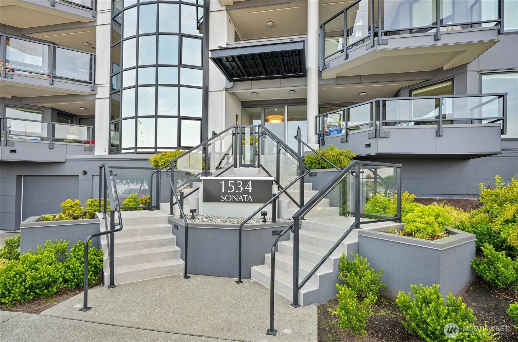 1534 Alki Avenue SW, Seattle, WA 98116