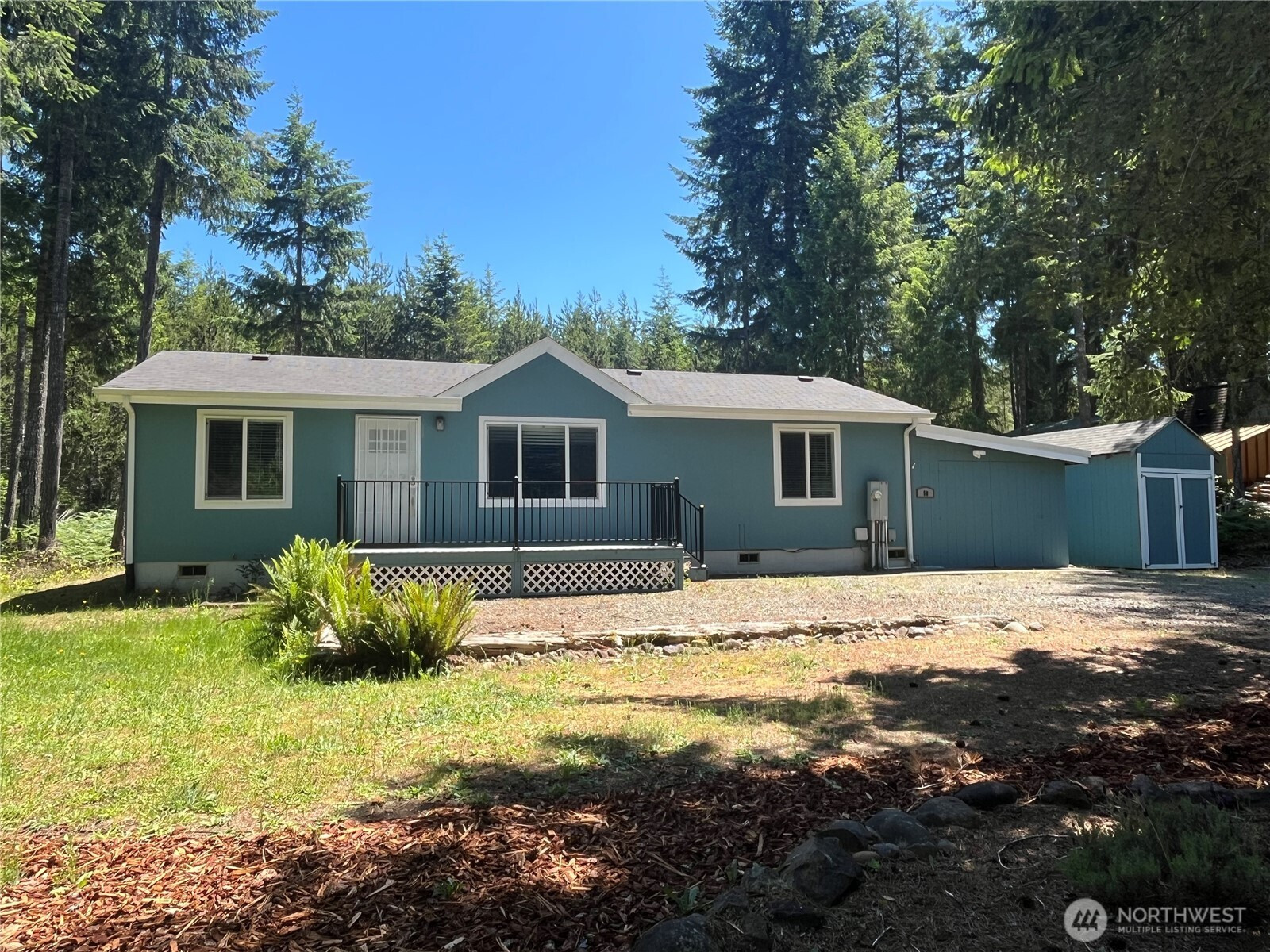 60 N Varden Way, Hoodsport, WA 98548