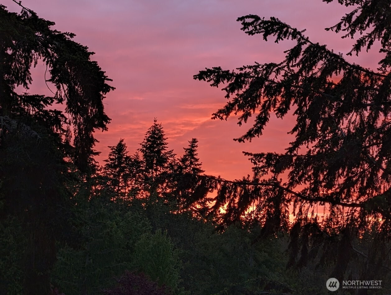 945 Rowe Road, Camano Island, WA 98282