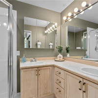 16019 Waynita Way NE, Bothell, WA 98011