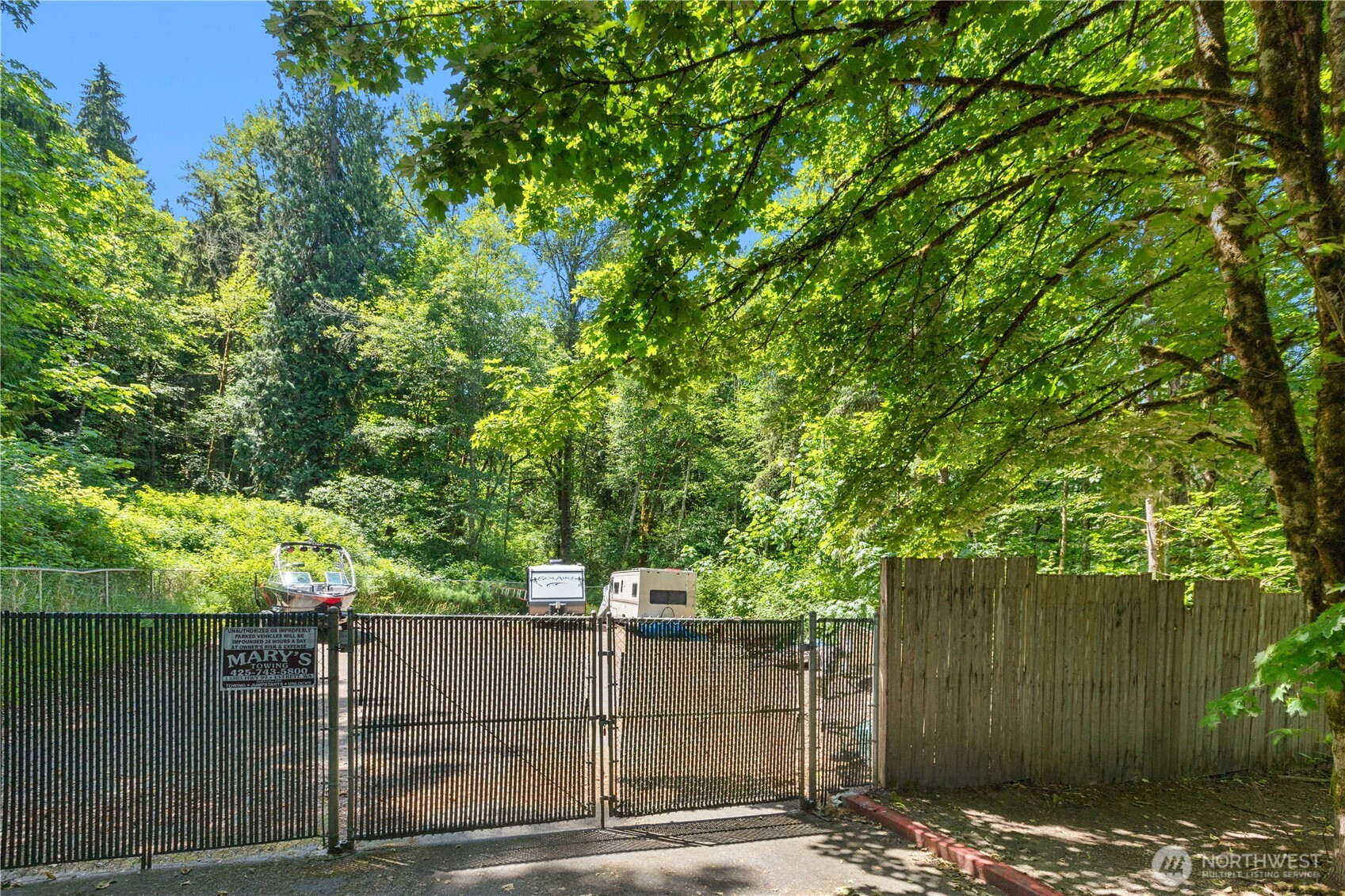 16019 Waynita Way NE, Bothell, WA 98011