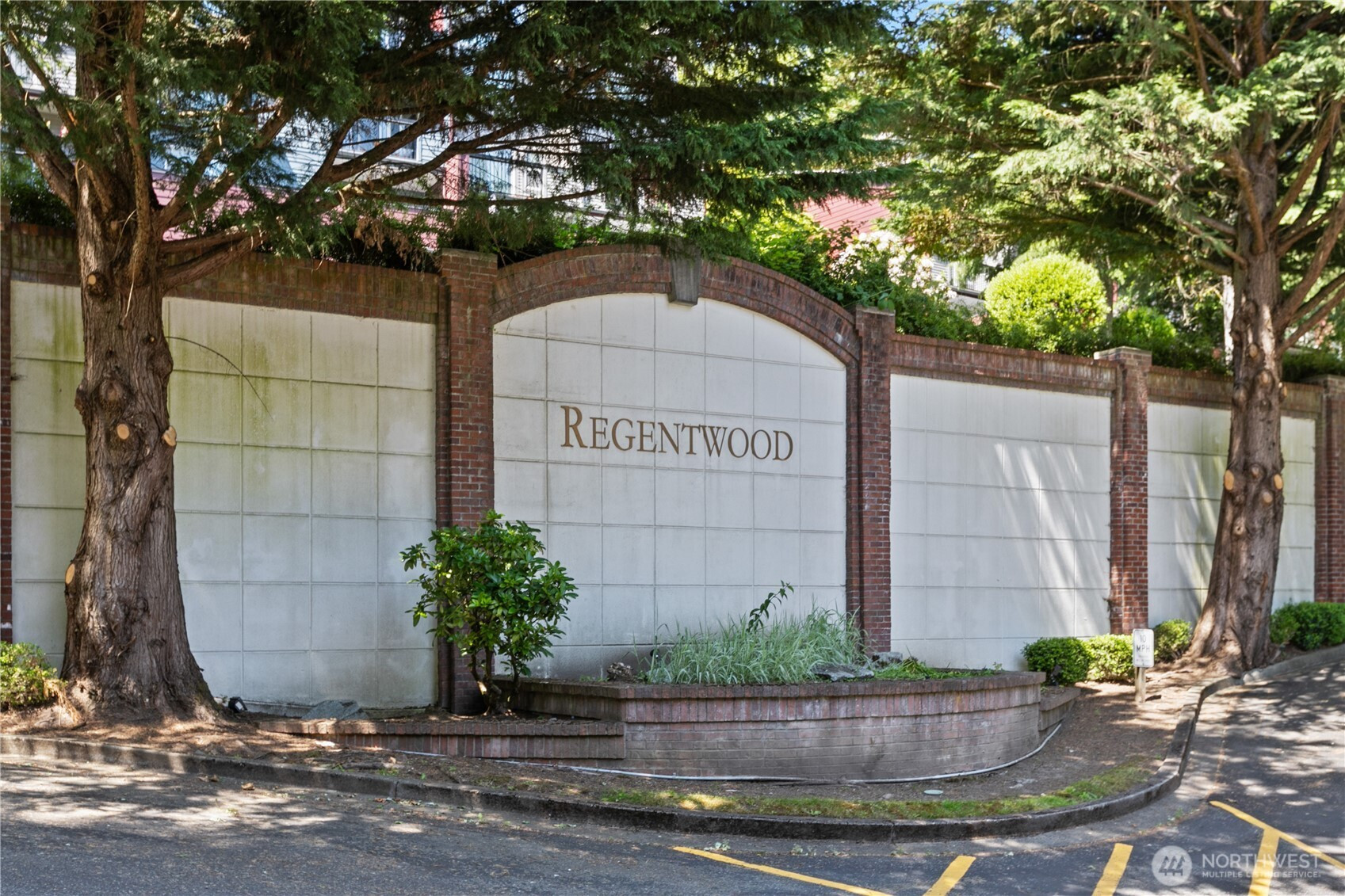 16019 Waynita Way NE, Bothell, WA 98011