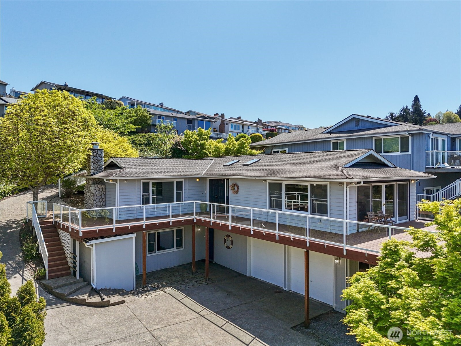 5758 Overlook Avenue NE, Tacoma, WA 98422