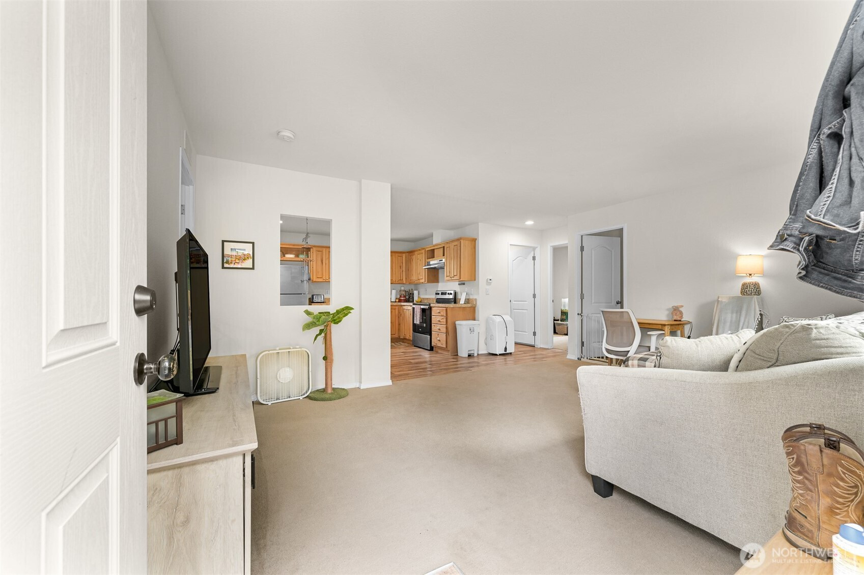 8450 Hazel Court, Maple Falls, WA 98266