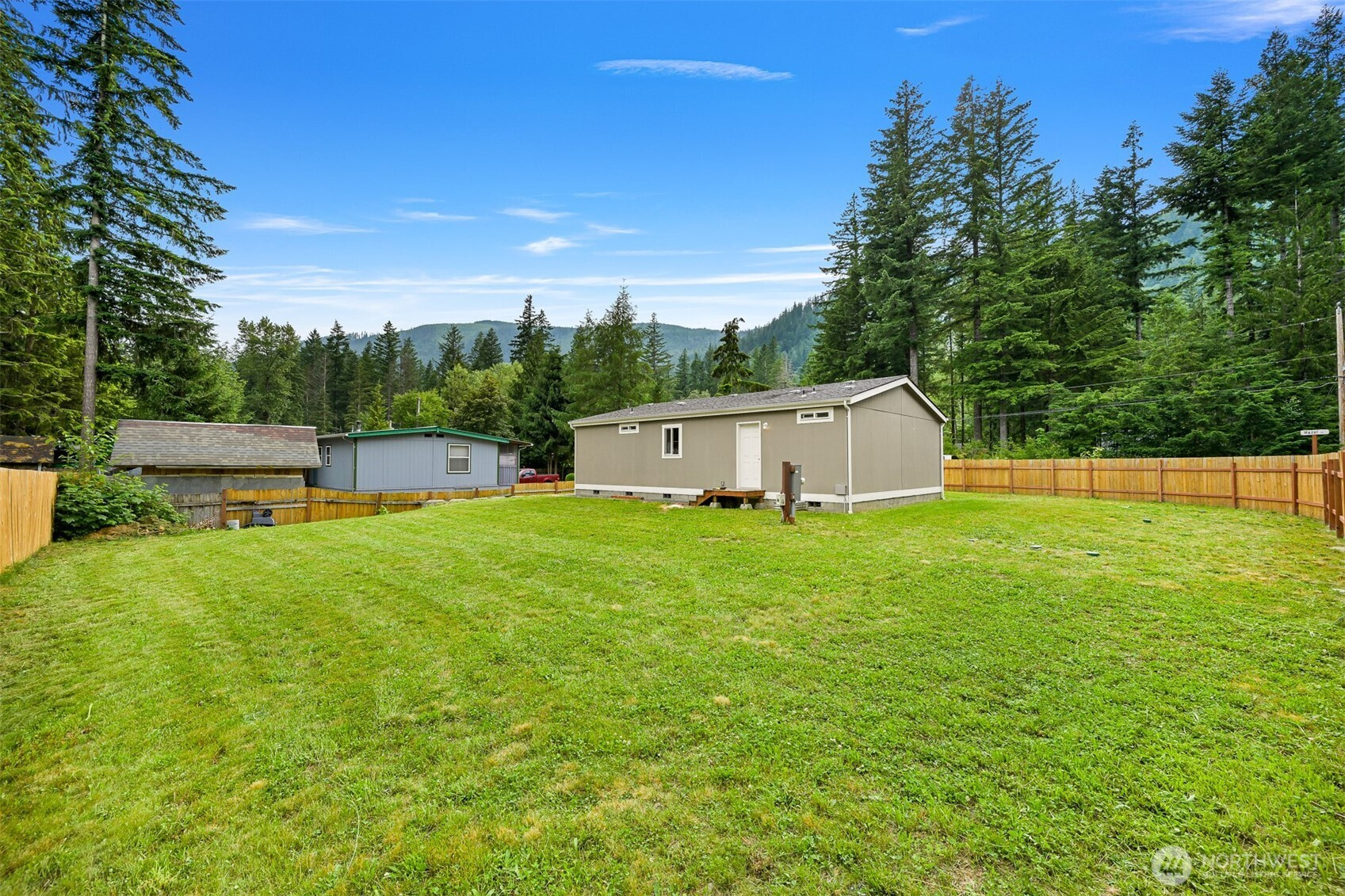 8450 Hazel Court, Maple Falls, WA 98266