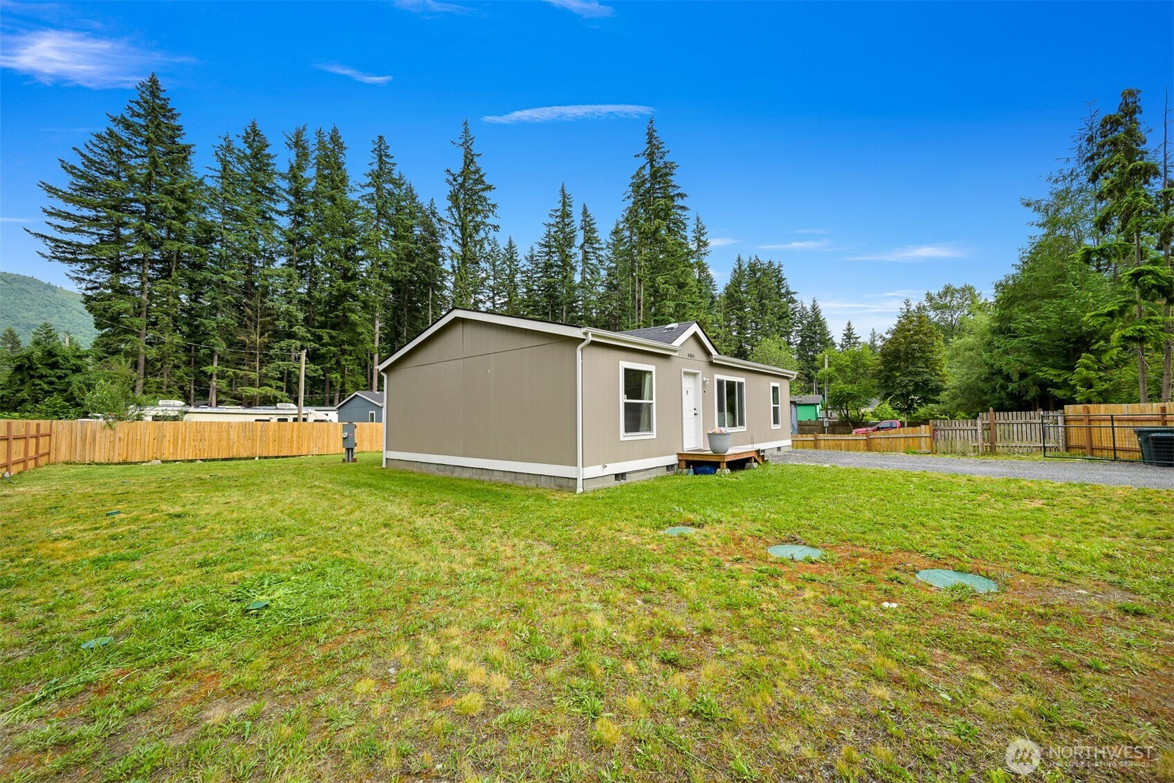 8450 Hazel Court, Maple Falls, WA 98266